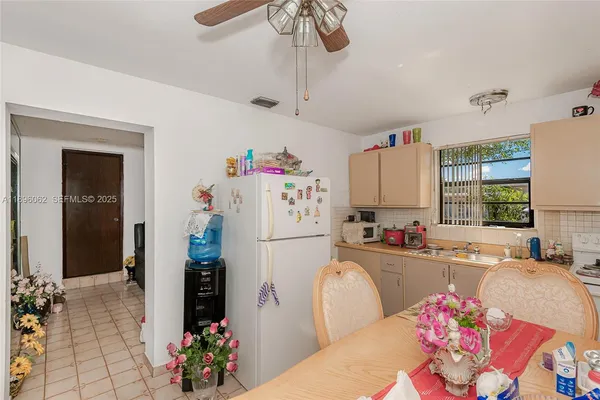 $655,000 | 3920 West 3rd Avenue, Hialeah, FL 33012