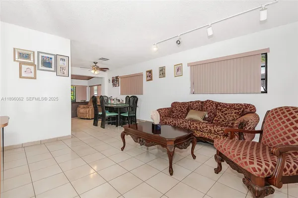 $655,000 | 3920 West 3rd Avenue, Hialeah, FL 33012