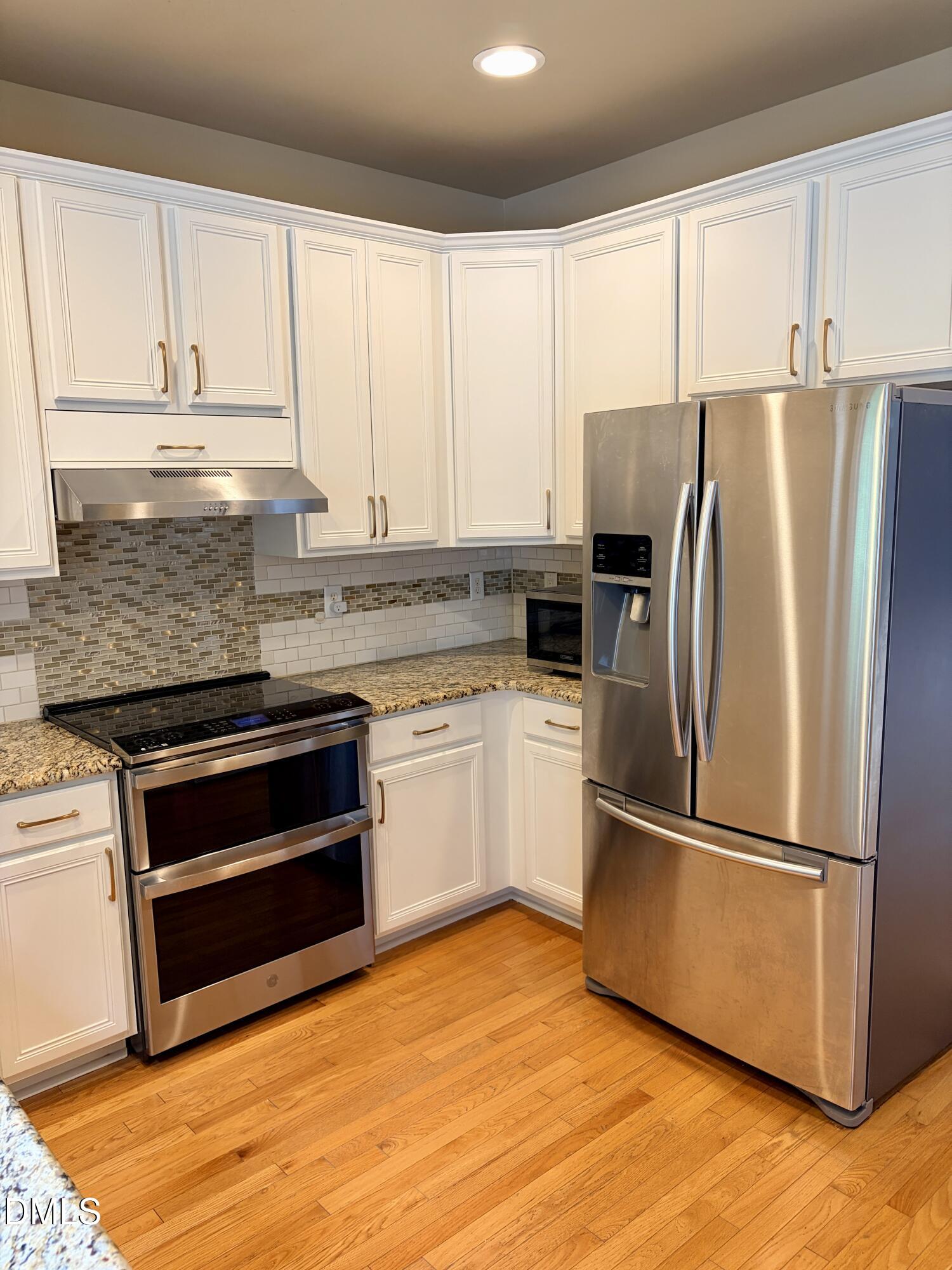 1706 Autumn Ridge Drive Durham, NC 27712 - Photo 10 of 34 Kitchend