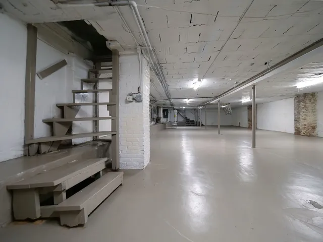 $995,000 | 4758 North Ashland Avenue, Chicago, IL 60640