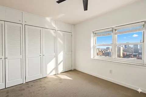 $175,000 | 4960 North Marine Drive, Unit 1519, Chicago, IL 60640