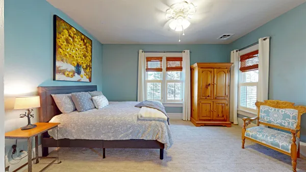 $479,000 | 629 East Locust Street, Lanark, IL 61046