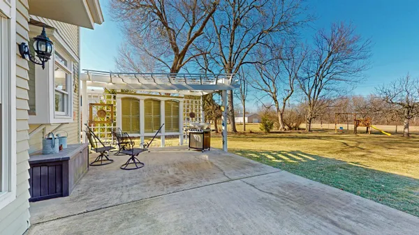 $479,000 | 629 East Locust Street, Lanark, IL 61046