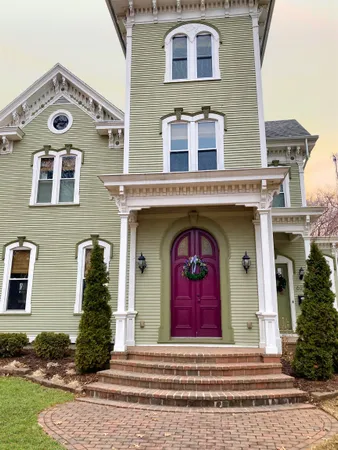 $479,000 | 629 East Locust Street, Lanark, IL 61046