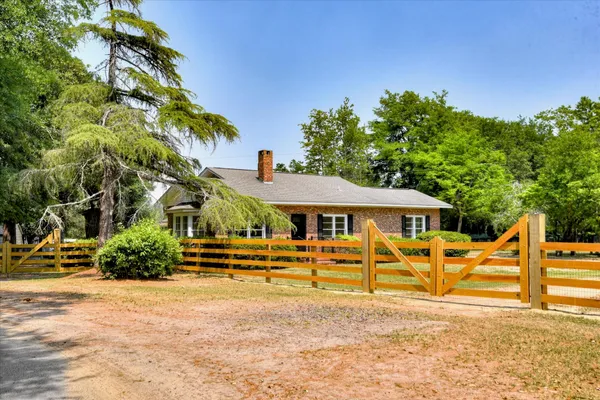 $399,500 | 126 Mosley Road, Aiken, SC 29801