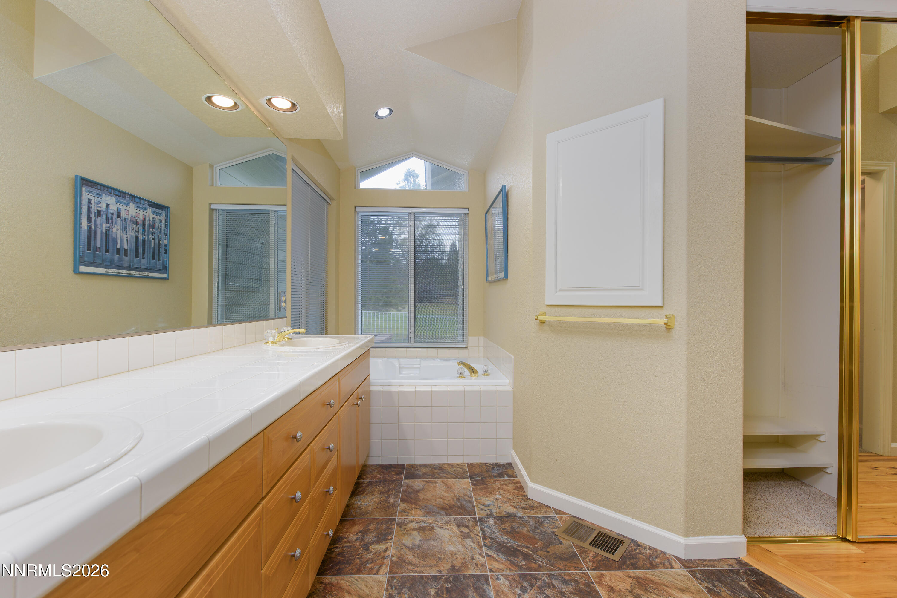 6136 Wycliffe Circle Reno, NV 89519 - Photo 22 of 37 6136 Wycliffe Cir-29