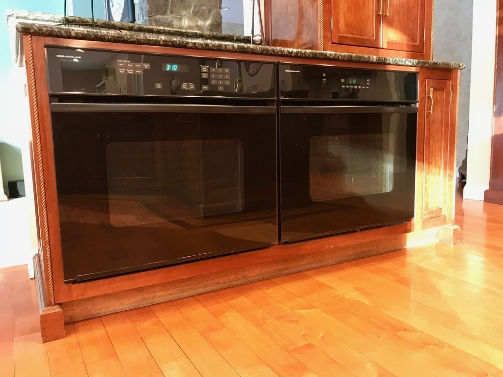 11 Kate's Lane Boxford, MA 01921 - Photo 18 of 30 a close view of fireplace