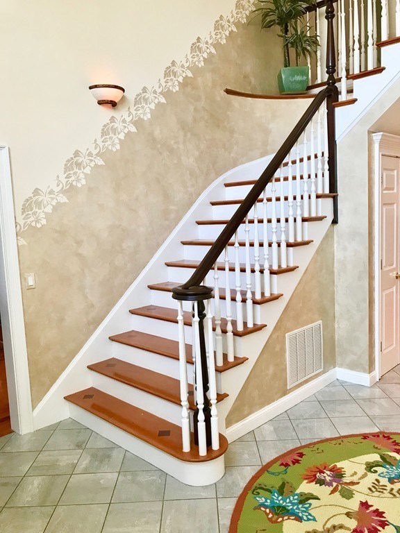 11 Kate's Lane Boxford, MA 01921 - Photo 8 of 30 a view of entryway