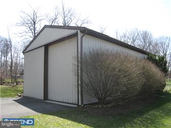 156 Keller Road Barto, PA 19504 - Photo 3 of 12 Gallery Image 3