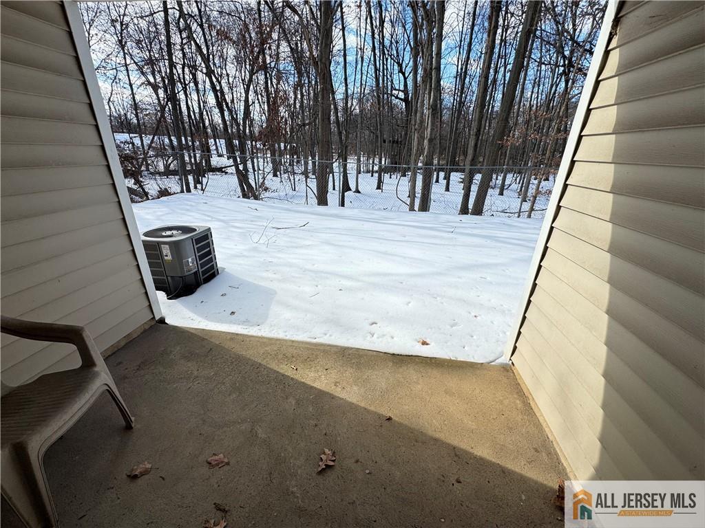 15 Hanover Square, Unit C Middlesex, NJ 08846 - Photo 25 of 27