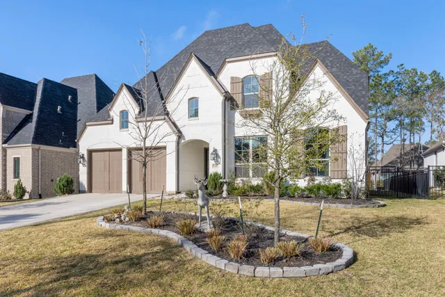 $940,000 | 208 South Empress Green Place, Montgomery, TX 77316