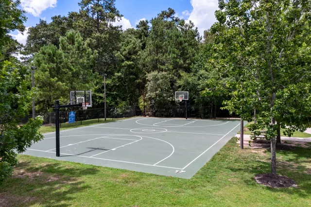 $940,000 | 208 South Empress Green Place, Montgomery, TX 77316