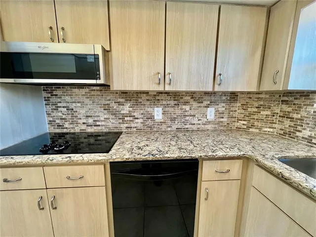 $170,000 | 2341 Haitian Drive, Unit 49, Clearwater, FL 33763