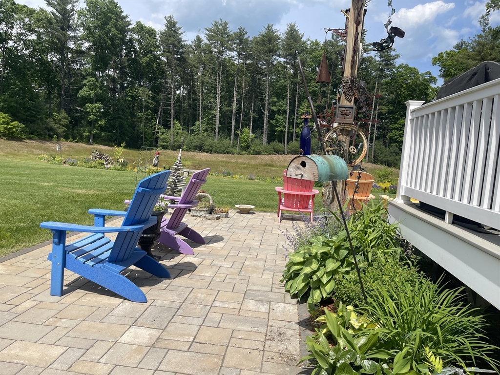 11 Sycamore Lane Taunton, MA 02780 - Photo 14 of 16