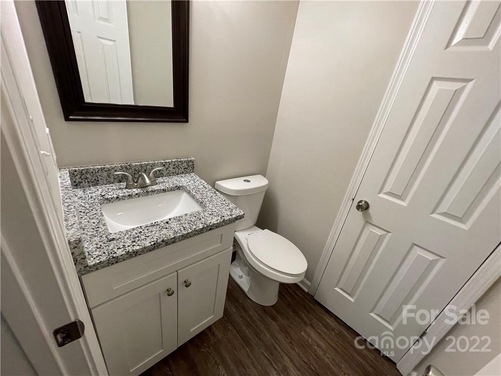 6838 North Ridge Court Charlotte, NC 28215 - Photo 9 of 17