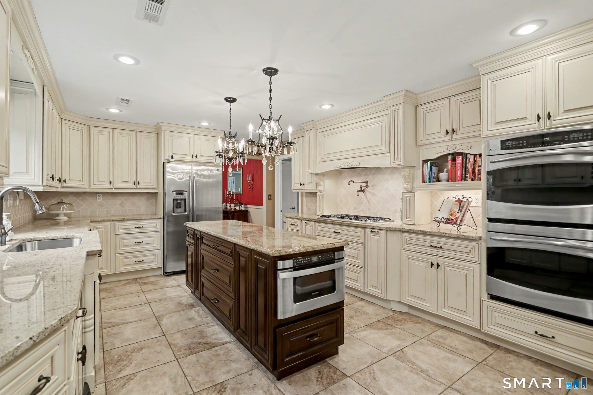 270 Wilson Road Easton, CT 06612 - Photo 9 of 39