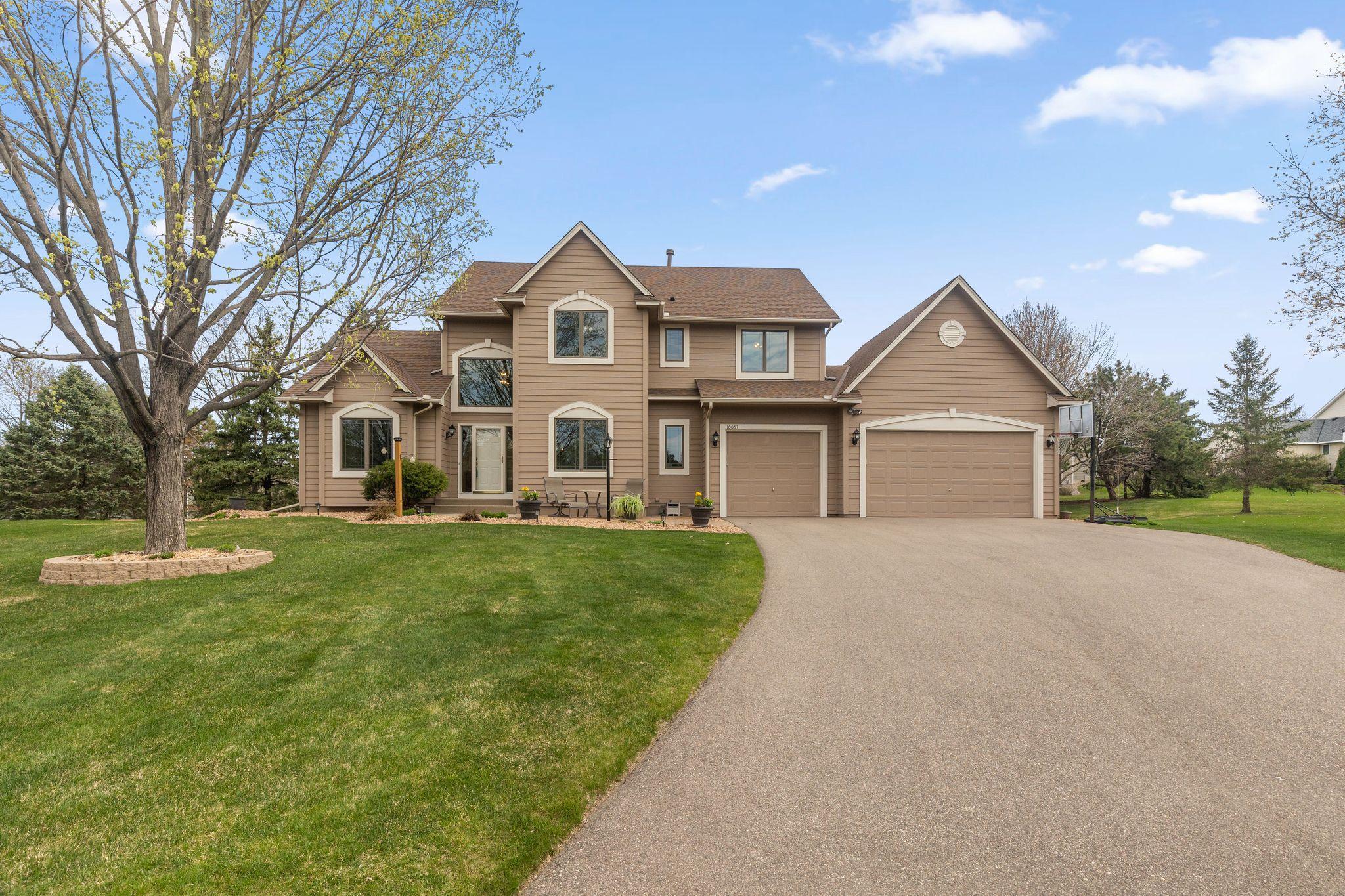 10053 Raleigh Court Woodbury, MN 55129 - Photo 1 of 37