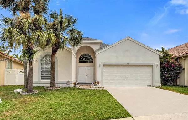 $3,900 | 6931 Northwest 34th Street, Unit 6931, Margate, FL 33063