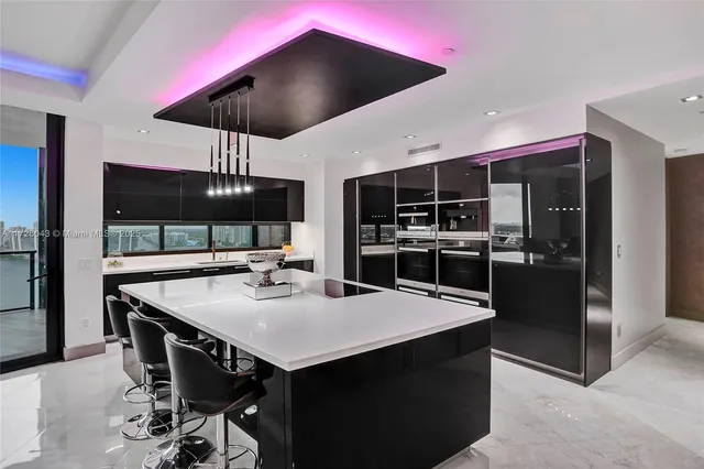 $4,850,000 | 18555 Collins Avenue, Unit 2203, Sunny Isles Beach, FL 33160