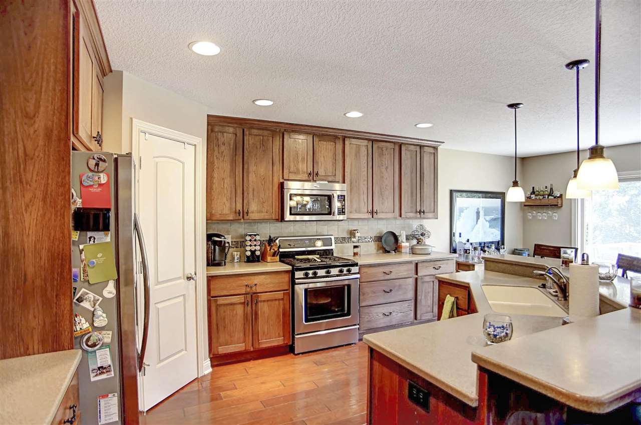 7426 Hosler Road Leo, IN 46765 - Photo 13 of 36