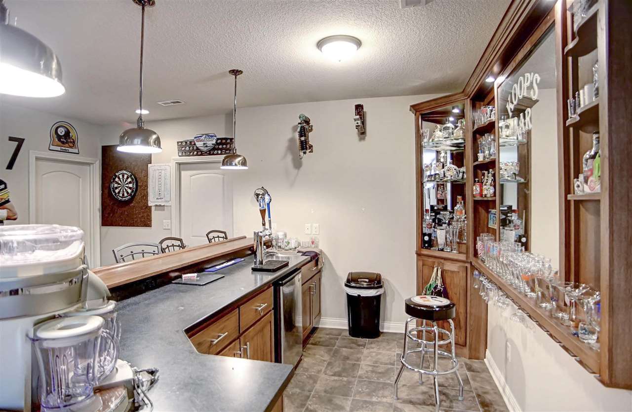 7426 Hosler Road Leo, IN 46765 - Photo 30 of 36
