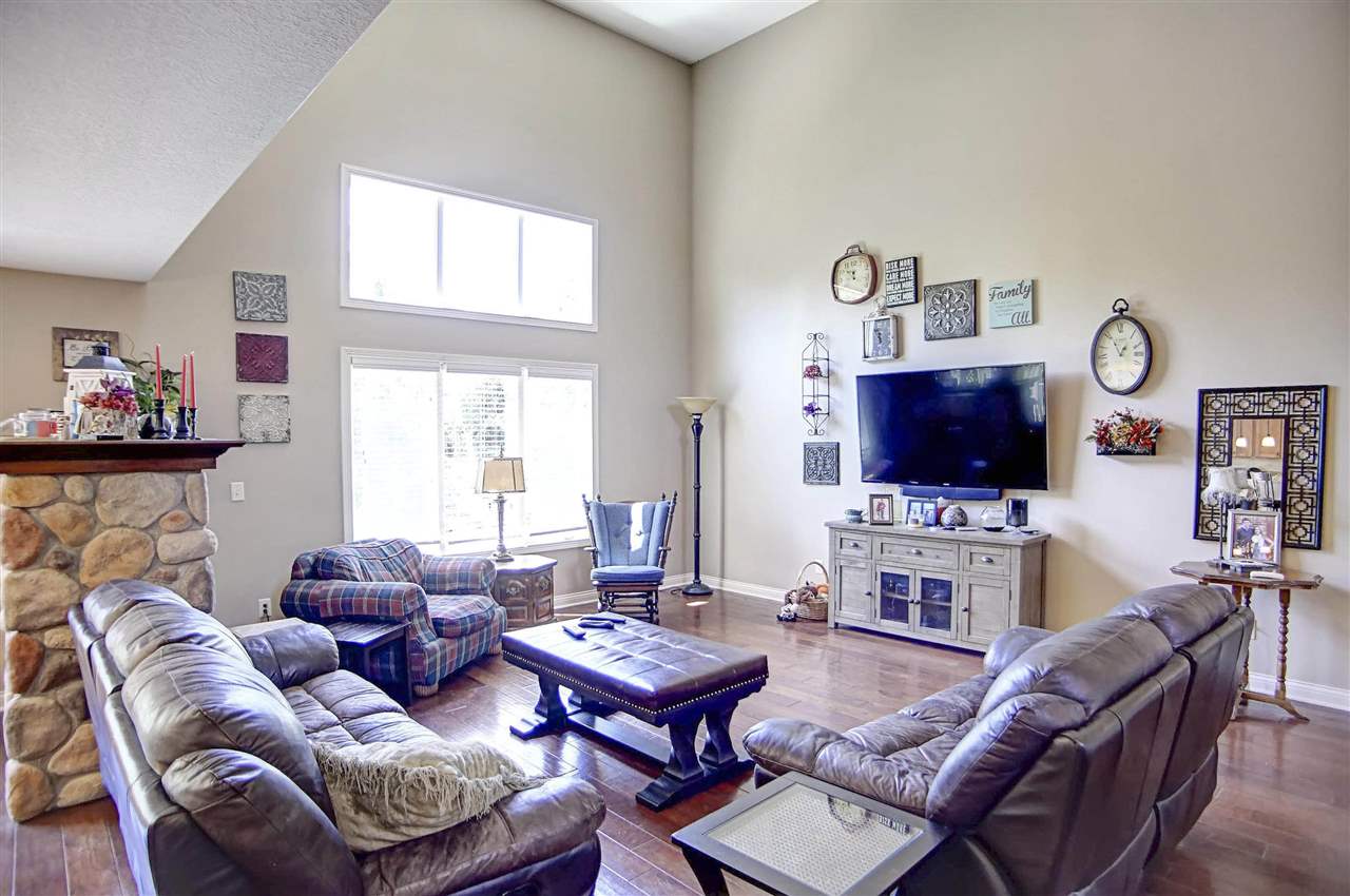 7426 Hosler Road Leo, IN 46765 - Photo 7 of 36