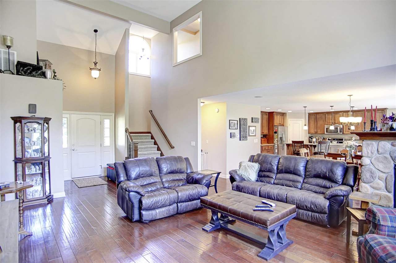 7426 Hosler Road Leo, IN 46765 - Photo 8 of 36