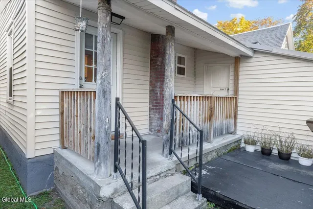 $225,000 | 64 1st Street, Glens Falls, NY 12801