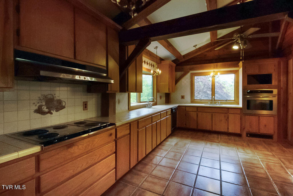 415 Christman Way Greeneville, TN 37743 - Photo 15 of 51 23