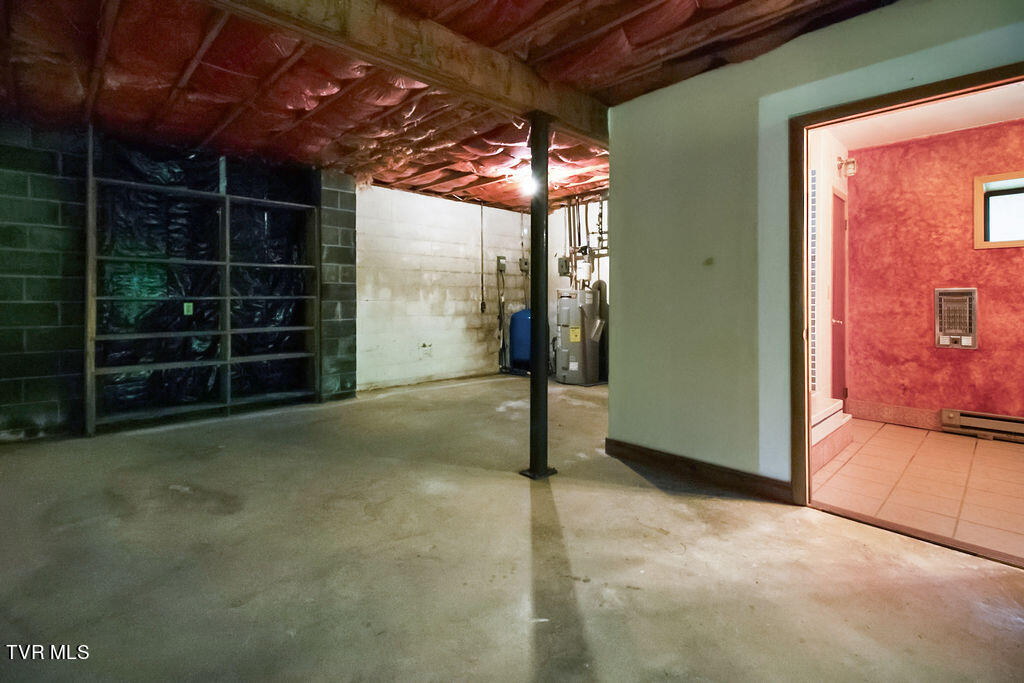 415 Christman Way Greeneville, TN 37743 - Photo 37 of 51 36