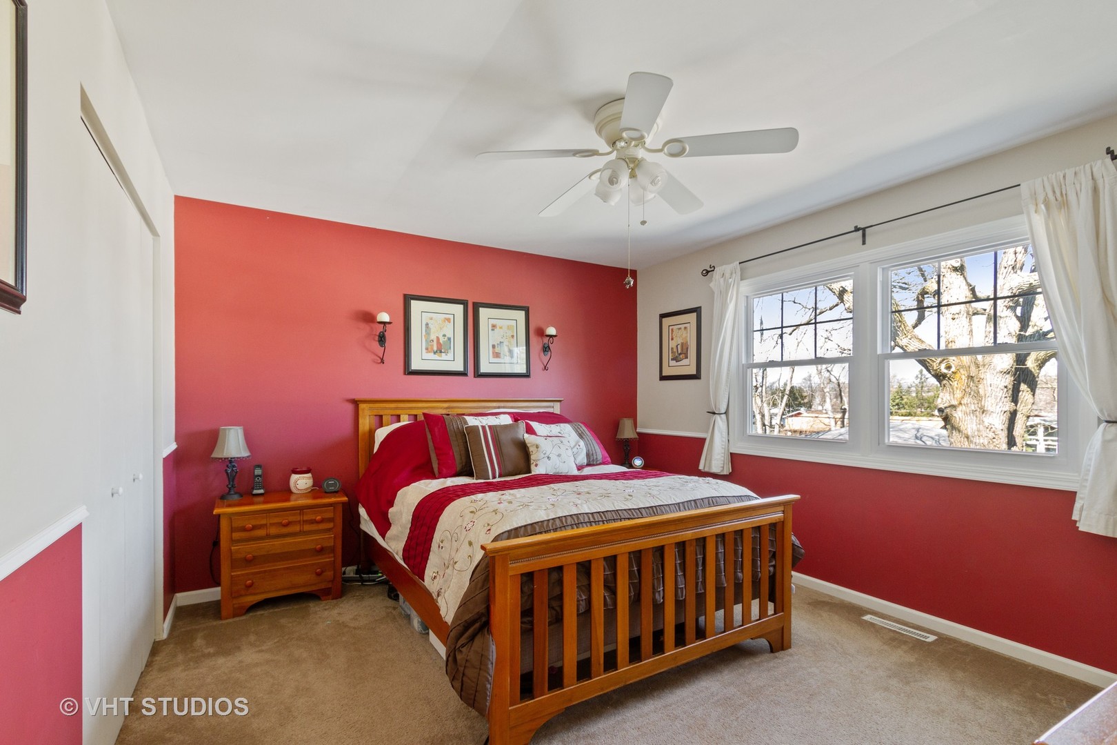 2400 Plum Tree Road Lindenhurst, IL 60046 - Photo 7 of 13 Gallery Image 7