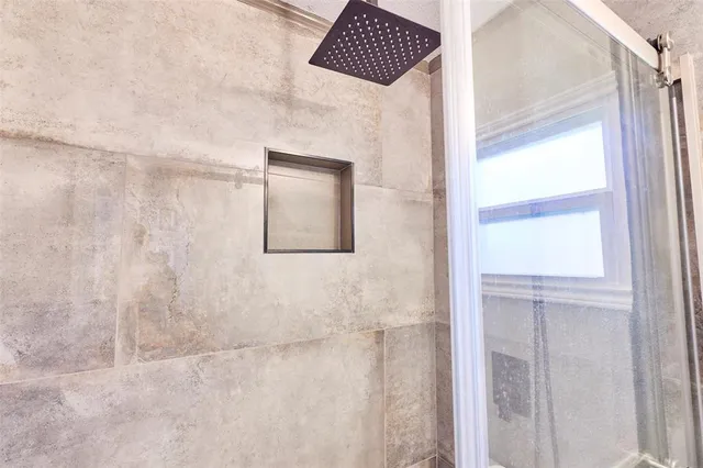 $2,800 | 2840 Clear Creek Drive, Rockwall, TX 75032