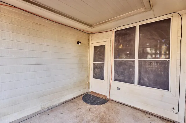 $2,800 | 2840 Clear Creek Drive, Rockwall, TX 75032