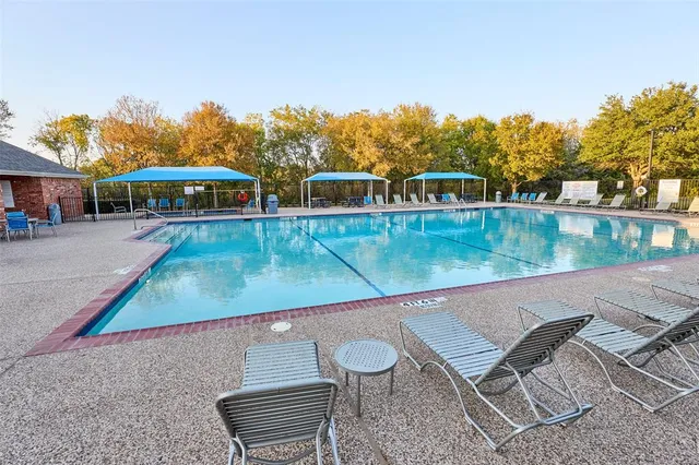 $2,800 | 2840 Clear Creek Drive, Rockwall, TX 75032