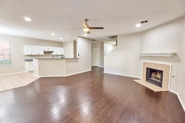 $2,800 | 2840 Clear Creek Drive, Rockwall, TX 75032