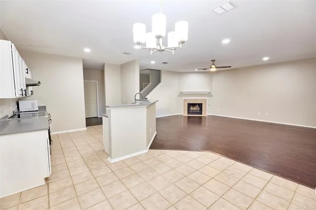 $2,800 | 2840 Clear Creek Drive, Rockwall, TX 75032