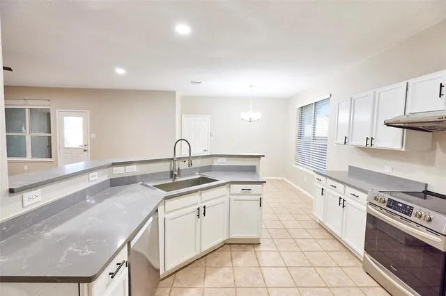 $2,800 | 2840 Clear Creek Drive, Rockwall, TX 75032