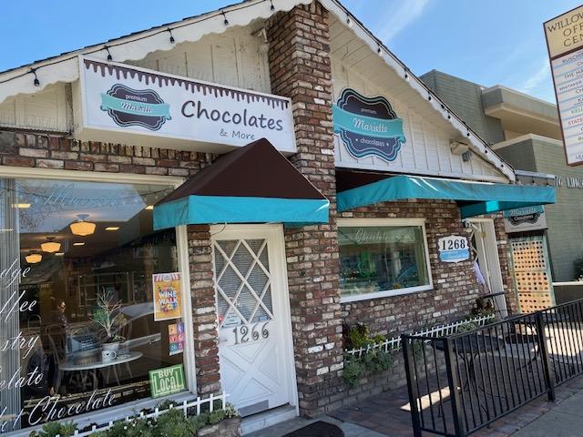 563 Shadow Dance Drive San Jose, CA 95110 - Photo 30 of 30 a front view of a building with balcony