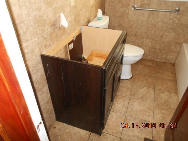 3232 Upper Valley Springfield, OH 45504 - Photo 2 of 15
