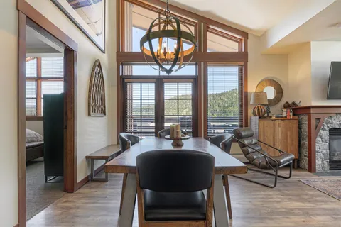 $1,540,000 | 1750 Village East Road, Unit 5402, Olympic Valley, CA 96146