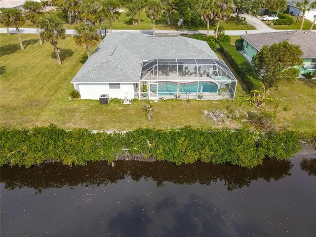 $450,000 | 9008 Allapata Lane, Venice, FL 34293