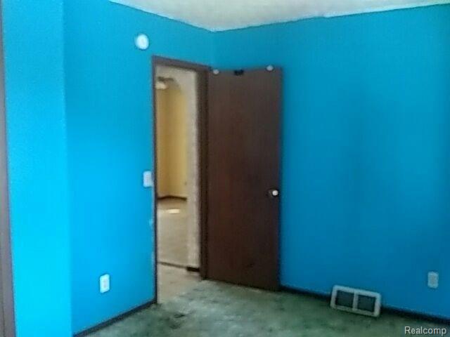 2681 North Weaver Road Fairview, MI 48621 - Photo 7 of 17 ____nanpfssvfp01a__VMS_9__Active24__OLSR__71435771411_1421754__WI27056295__32cb1af3-7eca-45e9-b2dc-3b3d9fbc397c.jpg