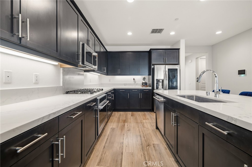 369 Rose Street Fillmore, CA 93015 - Photo 11 of 53