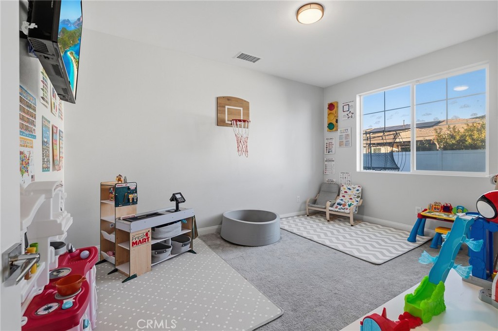 369 Rose Street Fillmore, CA 93015 - Photo 38 of 53