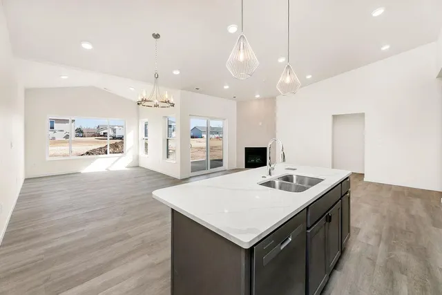 $362,500 | 805 9th Avenue Southwest, Unit B, Perham, MN 56573