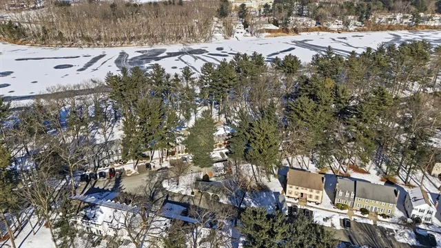 $465,000 | 221 Wellman Avenue, Unit 221, Chelmsford, MA 01863