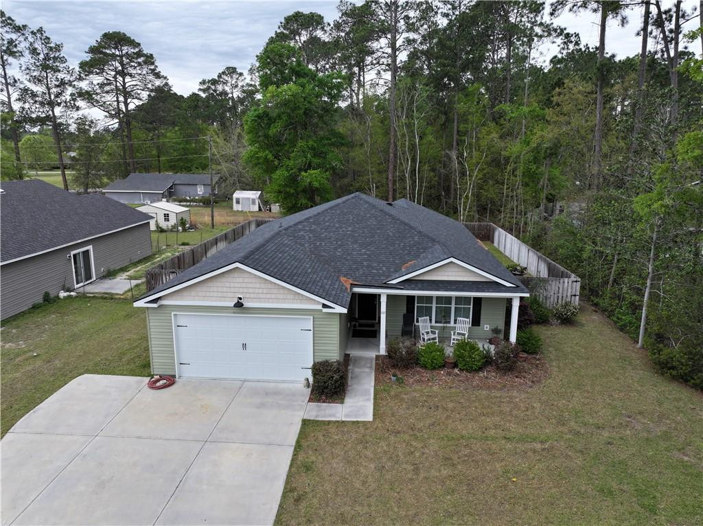 207 Judith Street Pembroke, GA 31321 - Photo 3 of 35