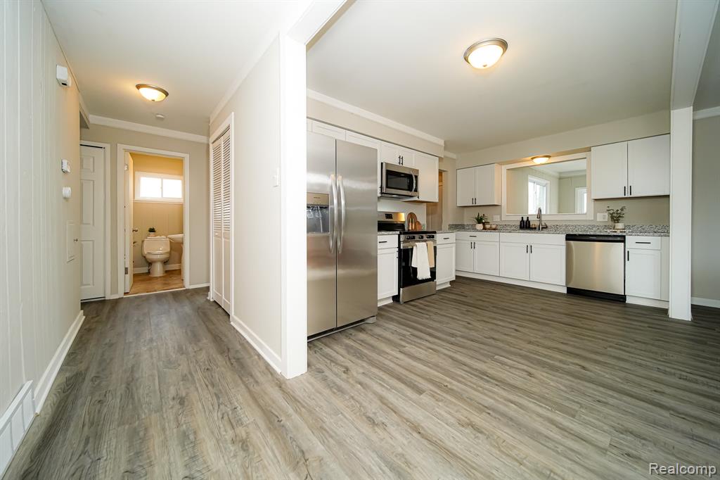 30644 Hayes Road Roseville, MI 48066 - Photo 19 of 60 Gallery Image 19