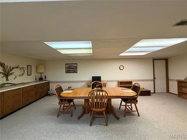 $245,000 | 35 Sherwood Estates Avenue, Hannibal, MO 63401