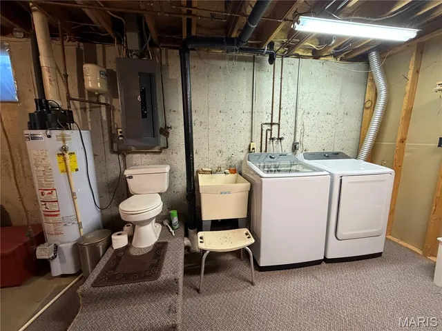 $245,000 | 35 Sherwood Estates Avenue, Hannibal, MO 63401